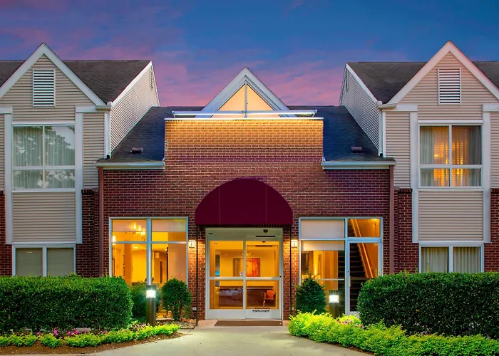 Hotel with Tennis: Sonesta Es Suites Nashville Brentwood